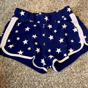 Shorts and crop tops in girls kids